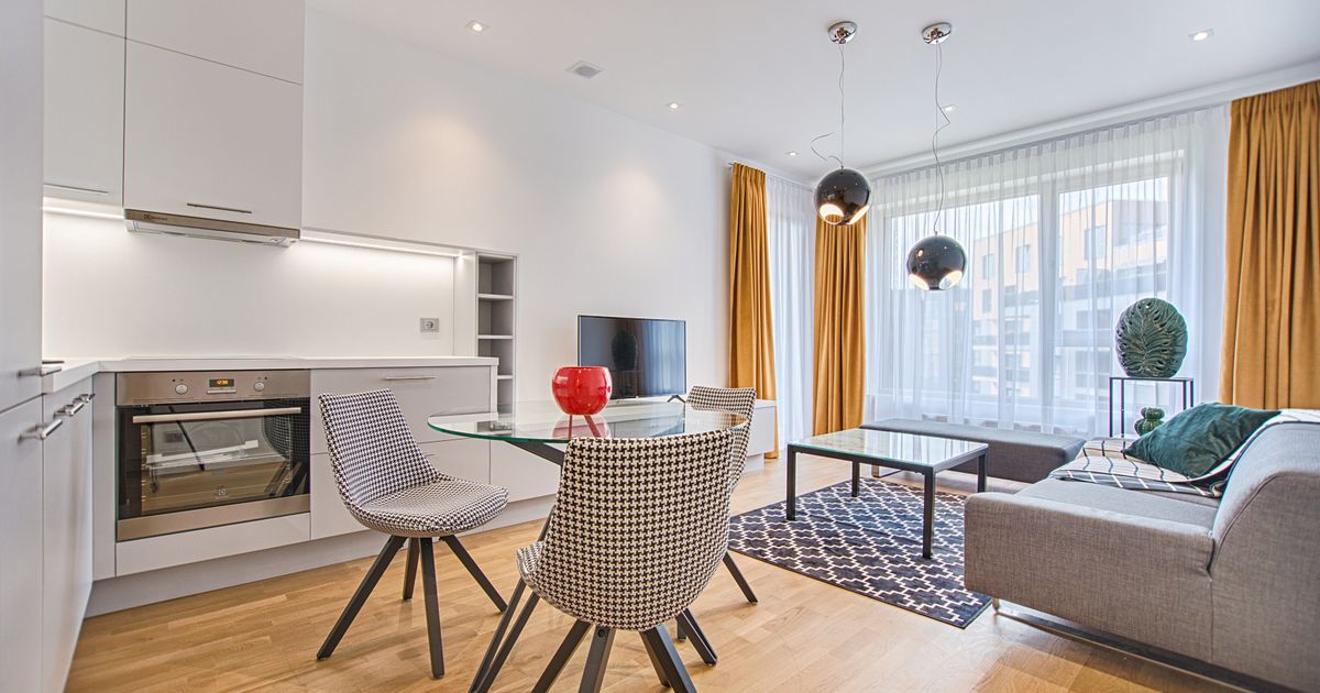 How to Measure Rooms for Flooring — flooring project photo