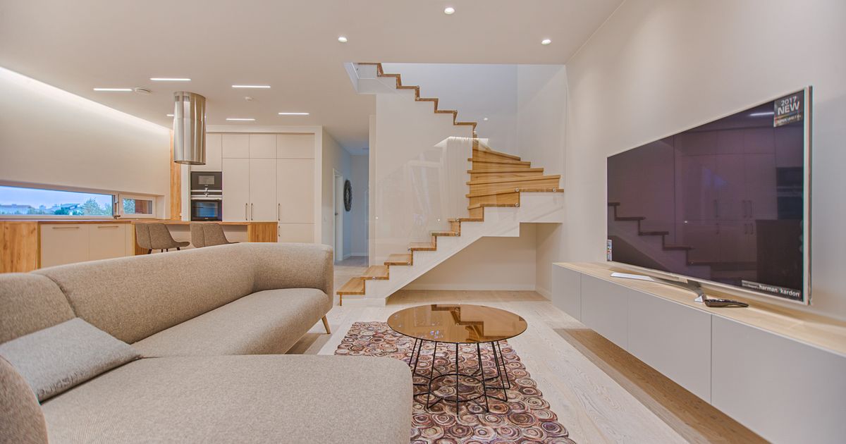 How to Remove Old Flooring Before Installing New — flooring project photo